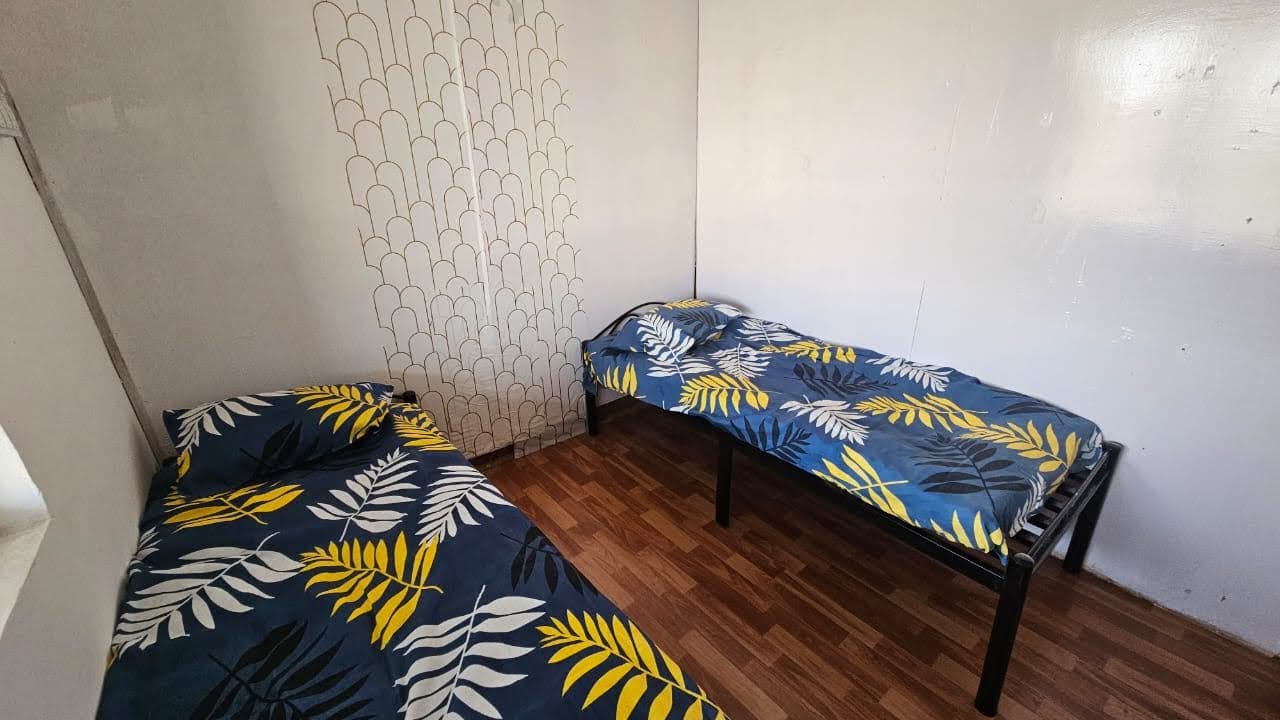 Premium 2-Sharing Room with Wood Floor - Bhati Boys PG Warje Pune